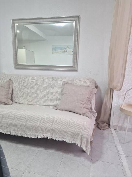 Studio Flat 150M Away From Beach Torrevieja Eksteriør billede